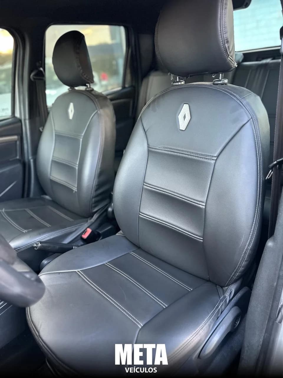 Renault Oroch Expression 1.6 2017 — foto 6
